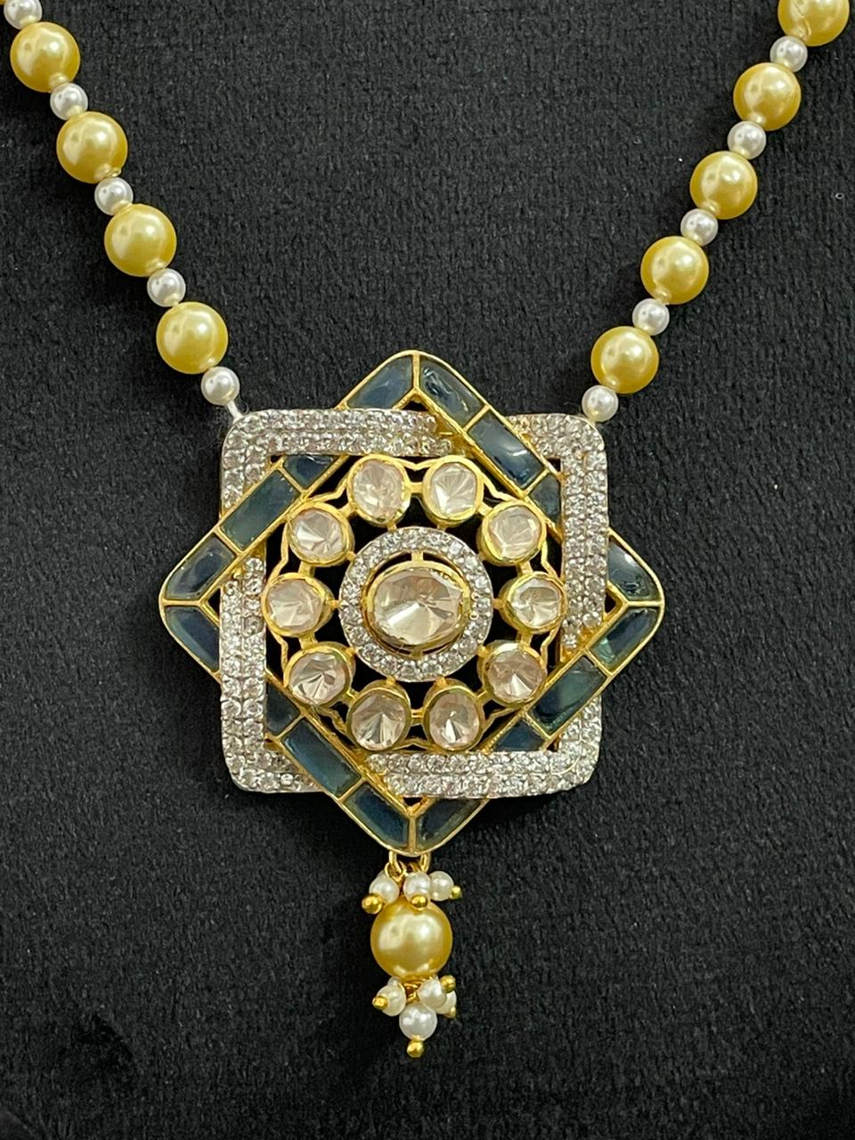 Gold Polished Silver Necklace Set