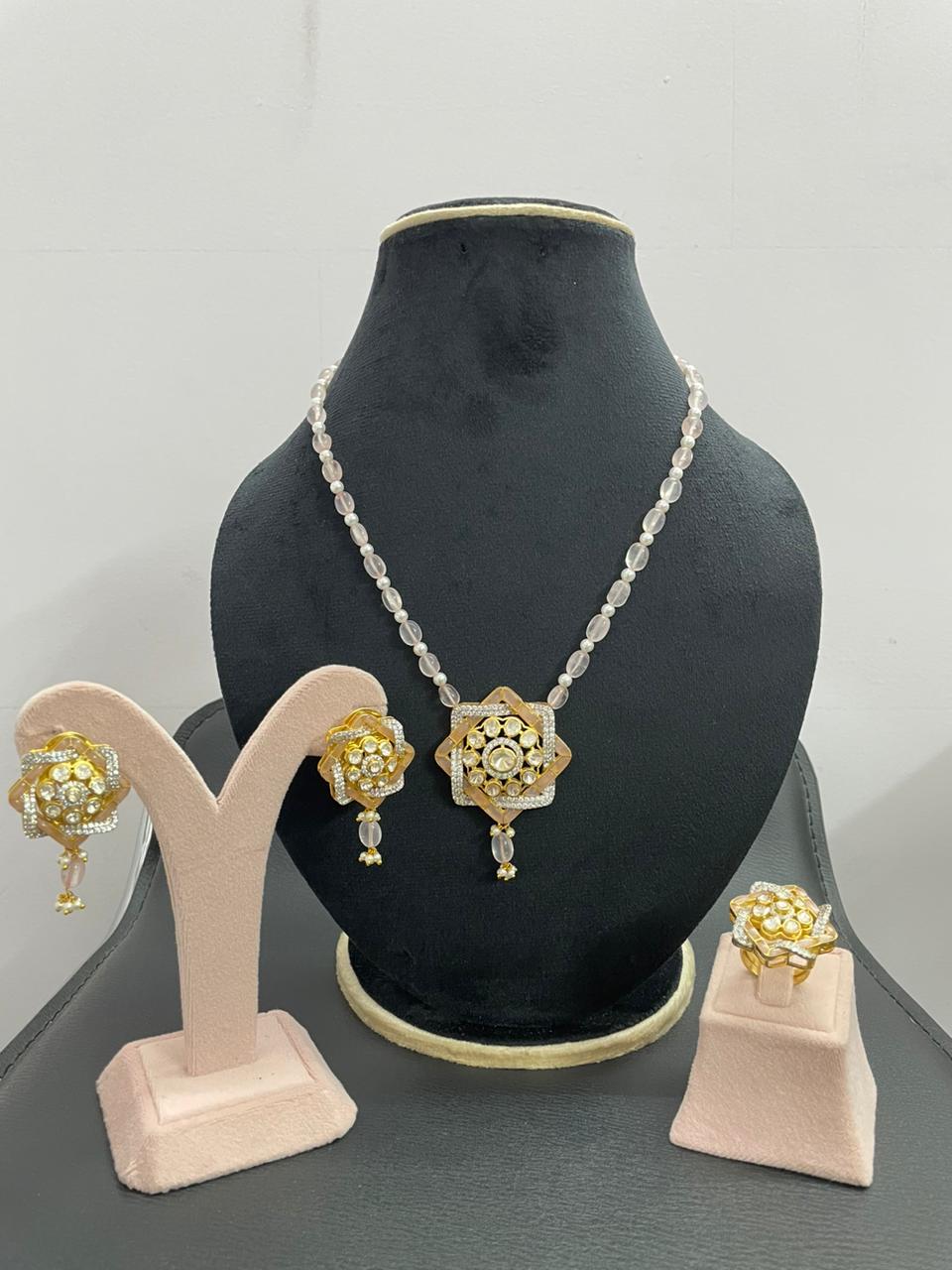 Gold Polished Silver Necklace Set